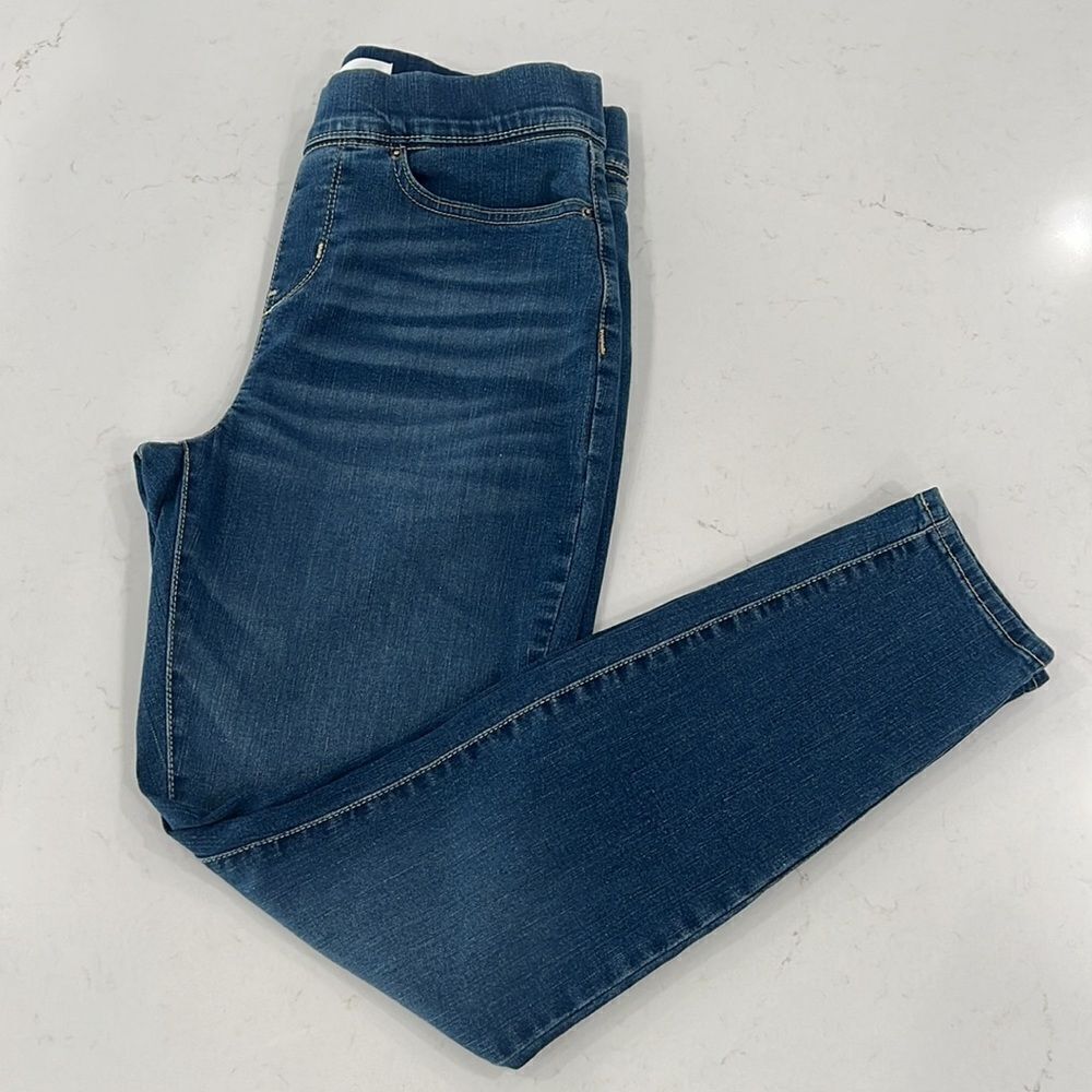 Signature Levi Strauss Gold Label Jeans 10M W30 Totally Shaping Pull On Skinny